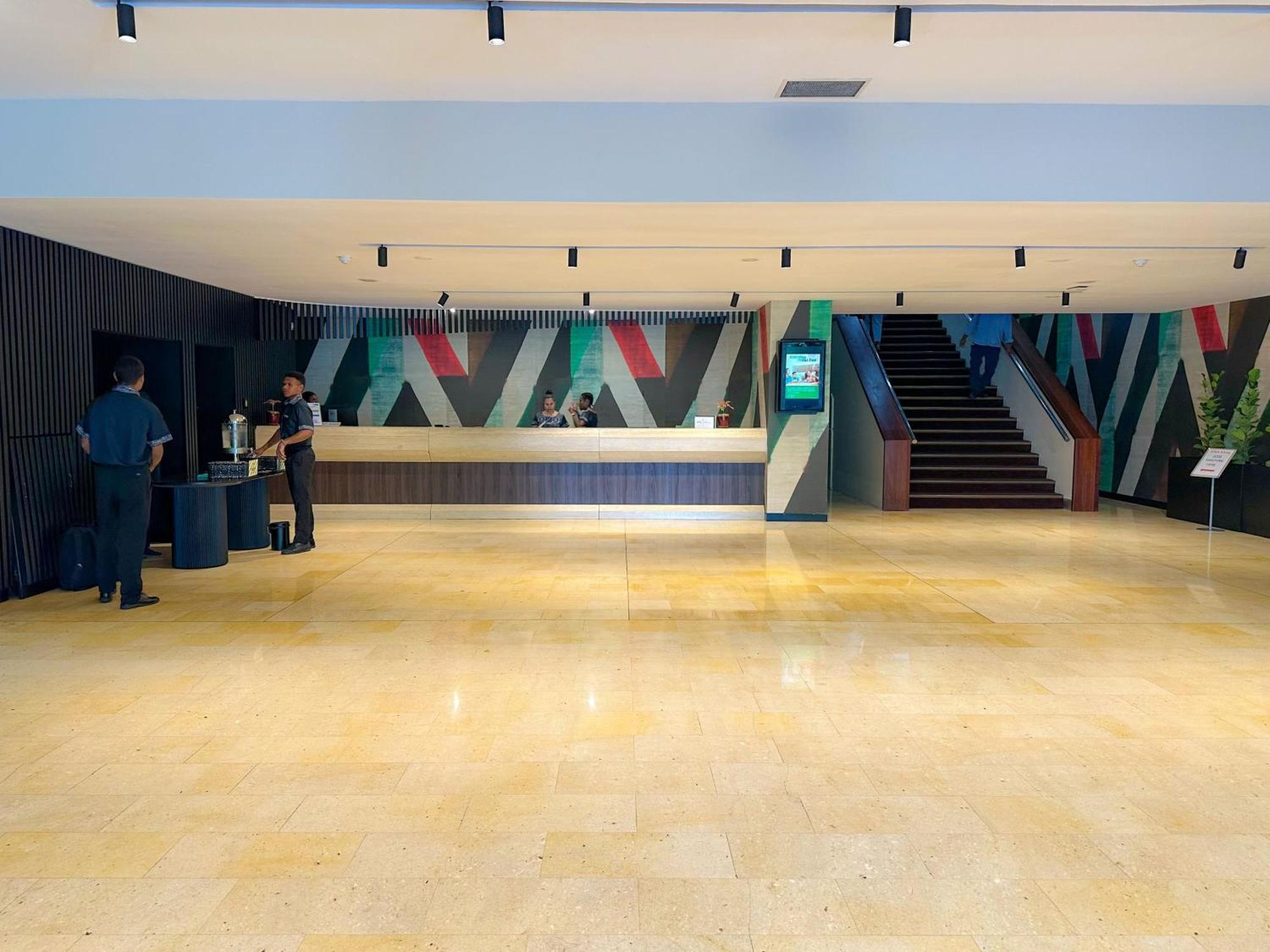 Holiday Inn & Suites Port Moresby By Ihg Exteriör bild