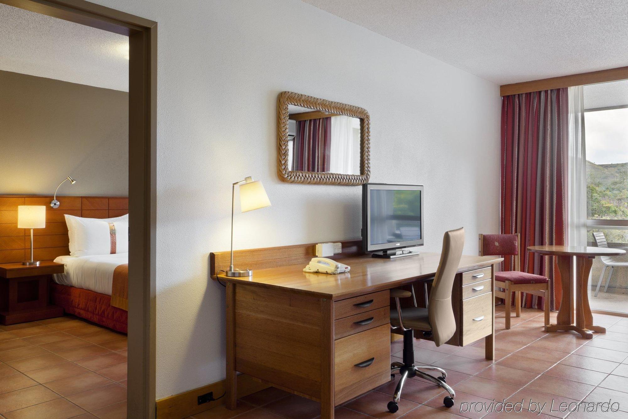 Holiday Inn & Suites Port Moresby By Ihg Rum bild