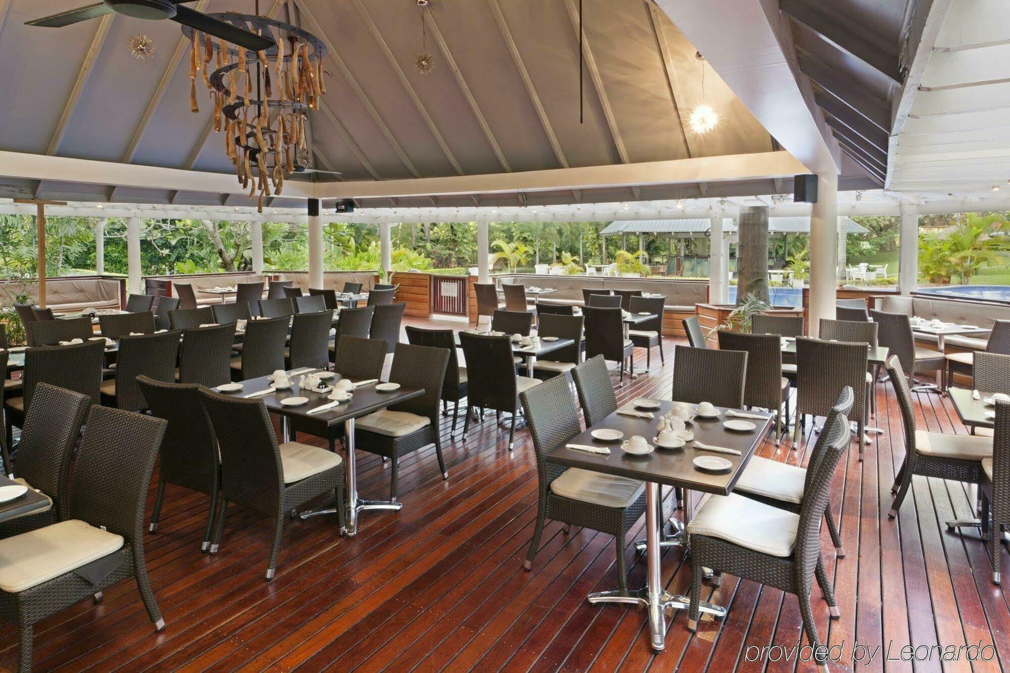 Holiday Inn & Suites Port Moresby By Ihg Exteriör bild