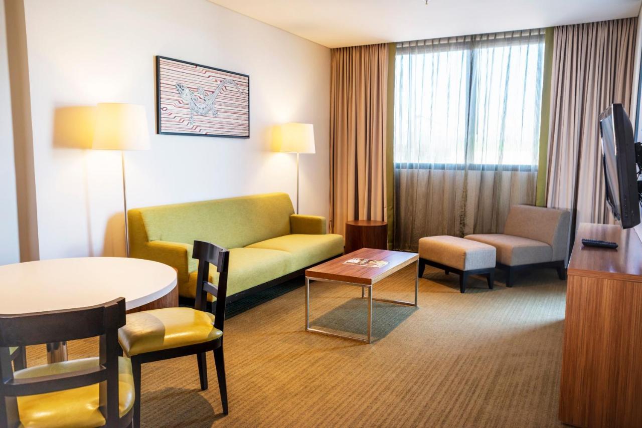 Holiday Inn & Suites Port Moresby By Ihg Exteriör bild