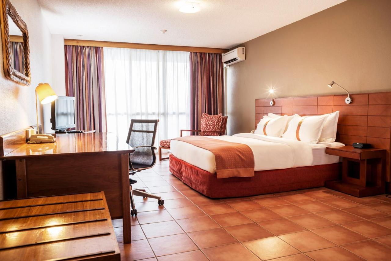 Holiday Inn & Suites Port Moresby By Ihg Exteriör bild