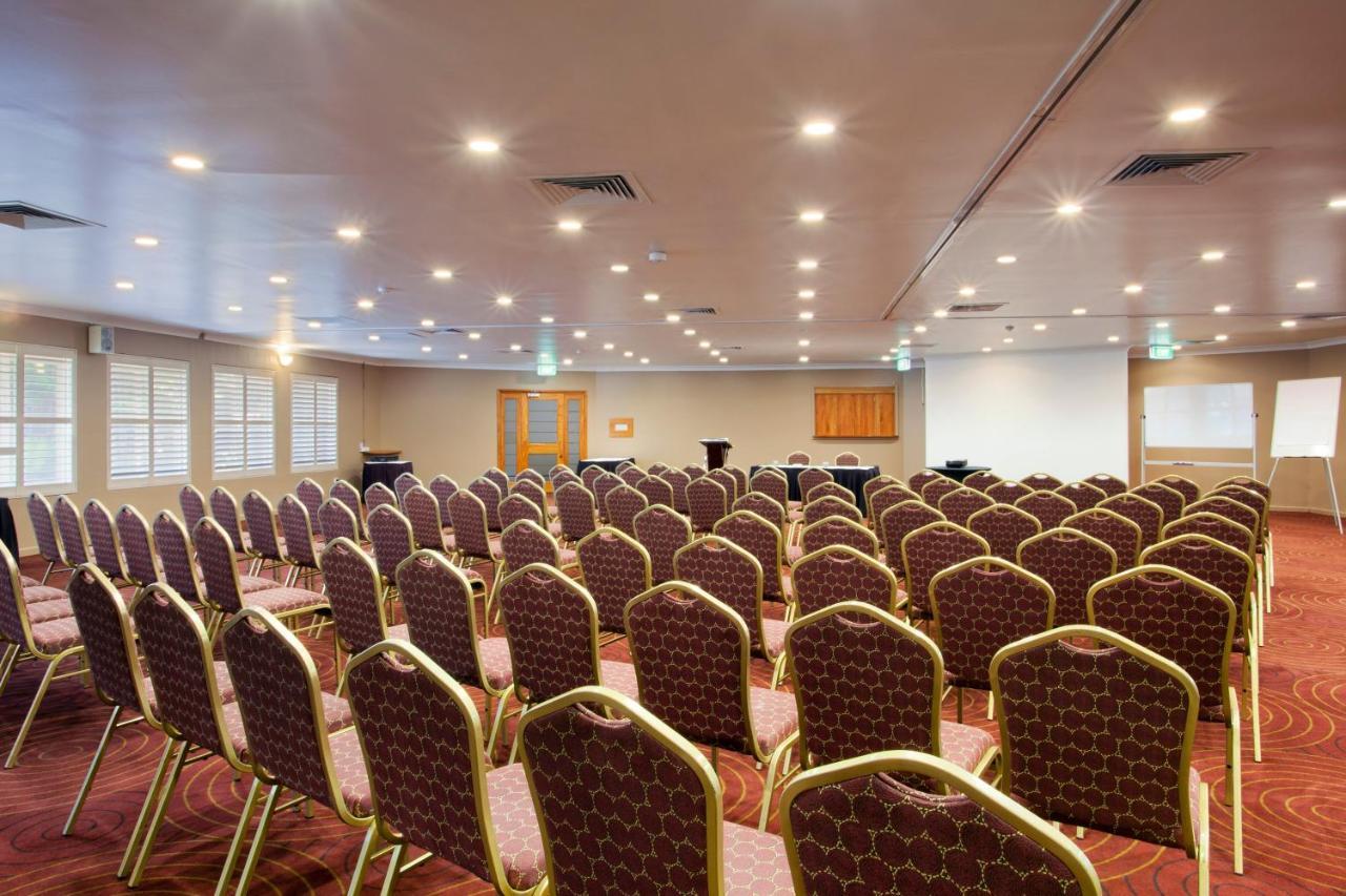 Holiday Inn & Suites Port Moresby By Ihg Exteriör bild