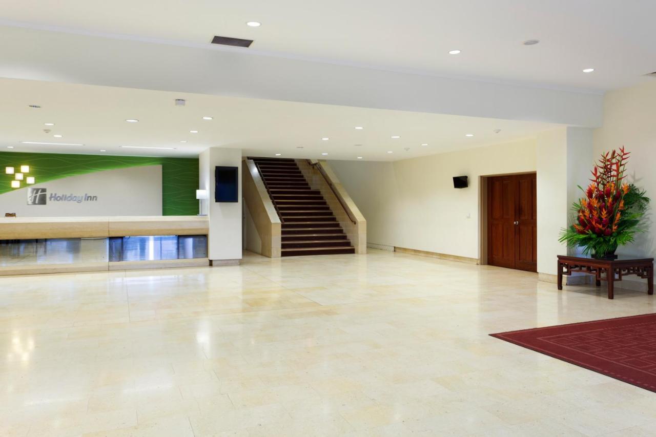 Holiday Inn & Suites Port Moresby By Ihg Exteriör bild